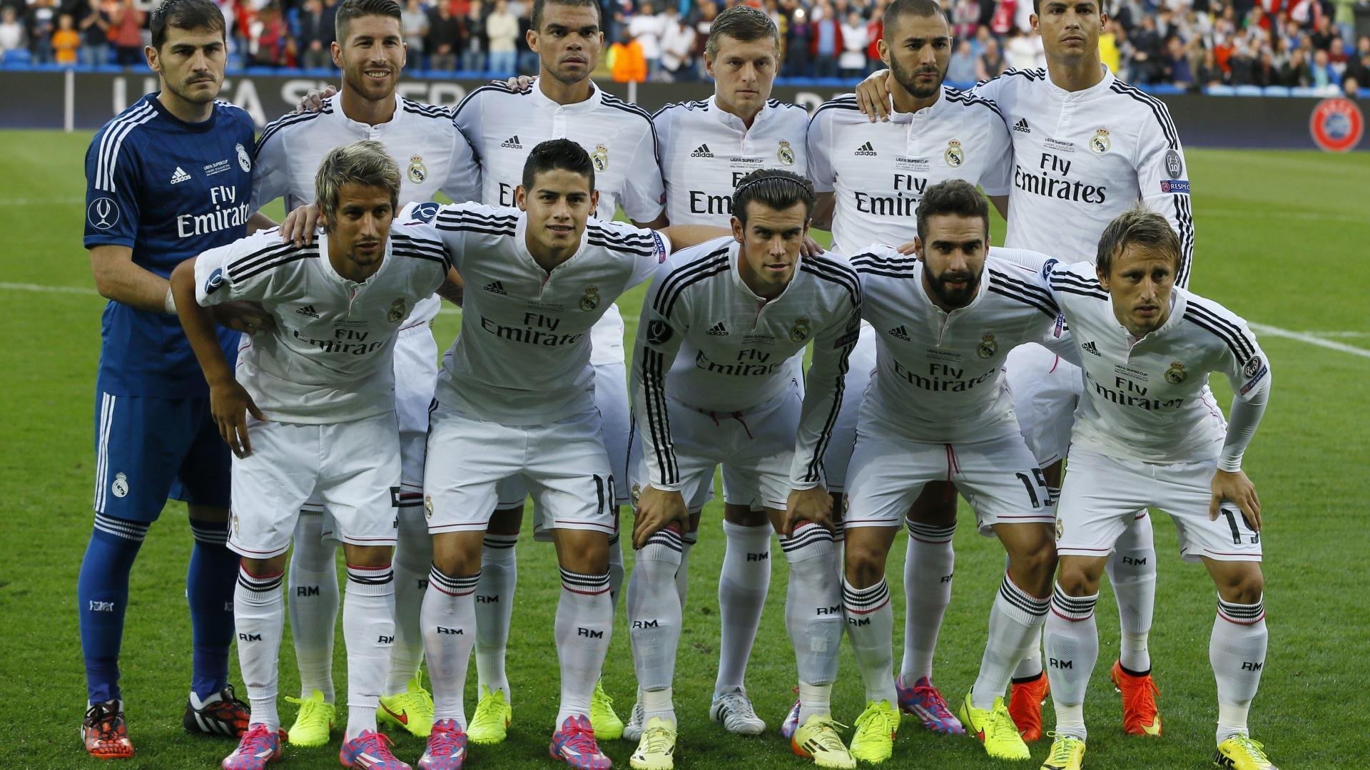 爱游戏 电竞-史上最年轻“天才中场”在欧冠开启新篇章，最年轻的天才